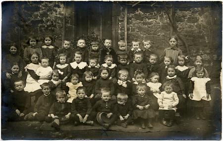 Kinderschule in Fritzlar, 1916