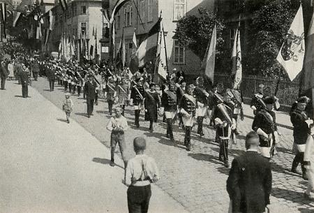 Festzug zum Jubiläum der Marburger Universität, 1927