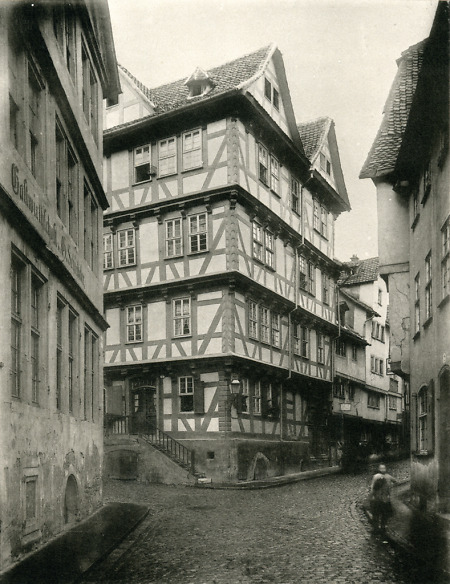 Das Haus Klostergasse 7 in Kassel, vor 1891