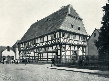 Das Rathaus in Zierenberg, vor 1930