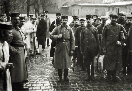 Französische Kriegsgefangene in der Butzbacher Schlosskaserne, 1915