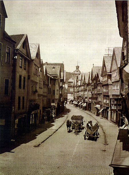 Die Neugasse in Herborn, 1910