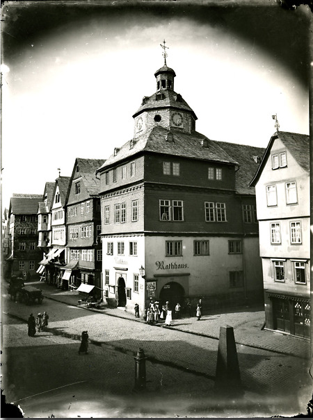 Aufnahme des Herborner Rathauses, 1870