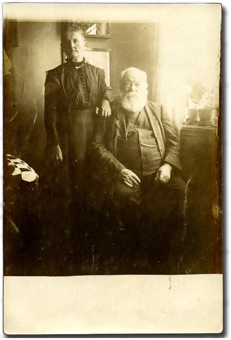 Der Kreiswiesenbaumeister aus Herborn und seine Frau, 1925