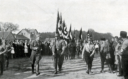Aufmarsch der SA, vermutlich bei Gießen, Mai 1931