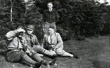 Lang, Müller, Haug und Münker. Gruppenbild, Juni 1932