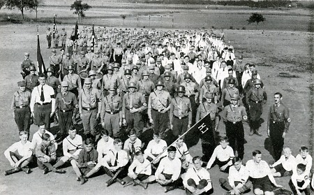 SA und HJ in Hungen, 28. Juni 1932