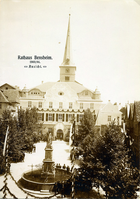Ansicht des Bensheimer Rathauses, 1903-1904