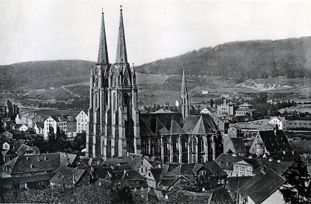 Elisabethkirche von Marburg, um 1875