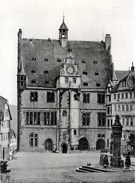Marktplatz von Marburg, um 1880