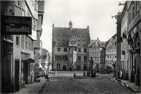Marktplatz von Marburg, um 1880