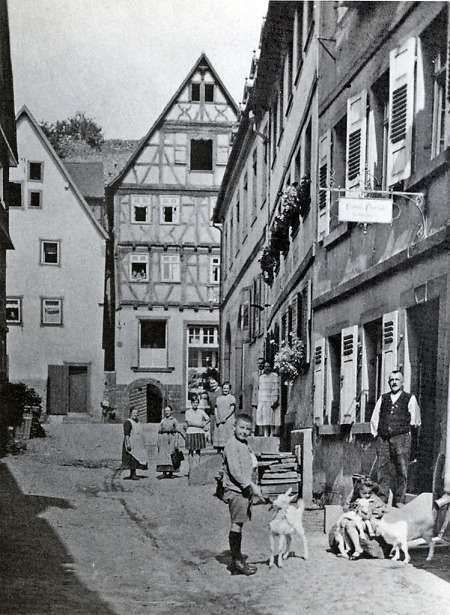 Szene in der Weidgasse in Hirschhorn, um 1928/30
