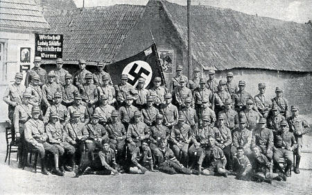 SA aus Alzey nach einer Propagandafahrt, 1932