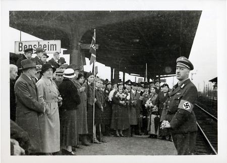 Nationalsozialistischer Empfang am Bahnhof Bensheim, 1933-1939