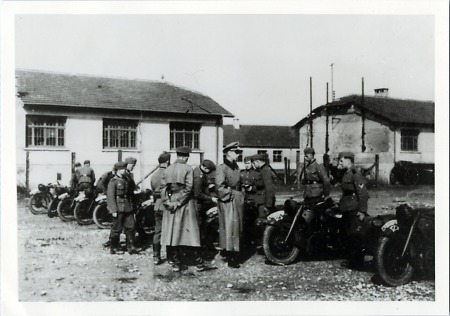 Teile des 6. Kavallerie-Regiments in Bensheim, 1937