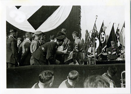 Kundgebung im Rahmen des Reichs-Berufewettkampfes in Bensheim, 1937