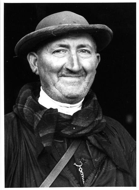 Porträt eines Schwälmer Korbhausierers, 1920er Jahre
