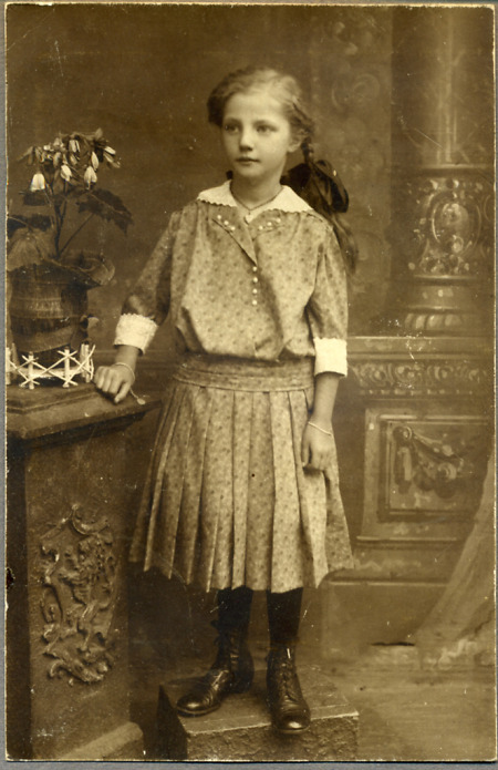 Mädchen aus Frankenberg, 1917