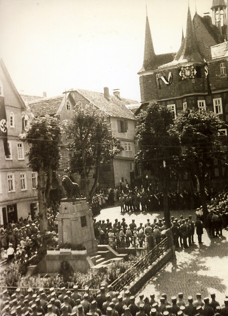 Trauerfeier für Reichspräsident Hindenburg in Frankenberg, 1934