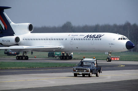 Entführte Tu-154B aus Ungarn auf der Rhein-Main Air Base, 29. März 1989