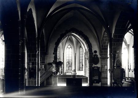 Innenansicht der Stadtkirche in Butzbach, um 1900