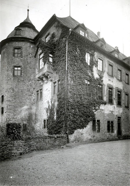 Schloss der Grafen zu Solms-Laubach, um 1900