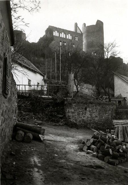 Blick vom Fuße der Burg Münzenberg, um 1900