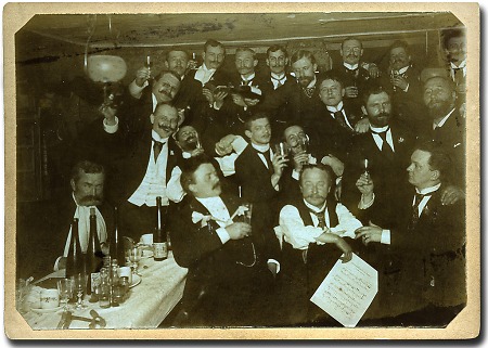 Der sog. Knödel-Club, ein Geselligkeitsverein in Gelnhausen, um 1910