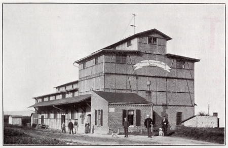 Das Kornhaus in Camberg, um 1910