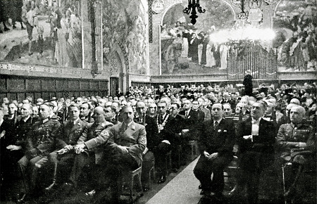 Zuschauer bei einer Musikaufführung anlässlich der Behring-Feier an der Marburger Universität, 1940