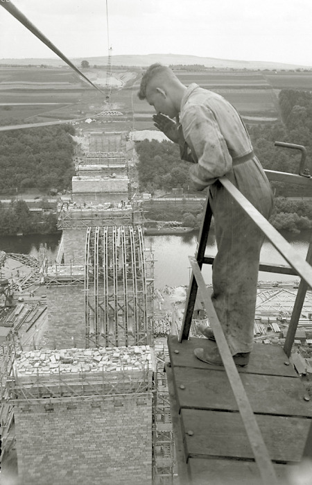 Bau der Autobahnbrücke bei Limburg 1937-1939 (22), 1938