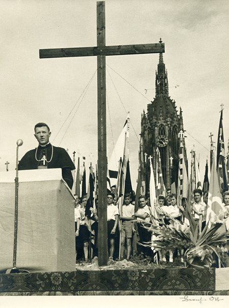 Feier der Katholischen Jugend (des Bistums Limburg) in Frankfurt, um 1950