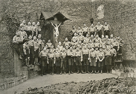 Katholische Jungschar in Frankfurt-Höchst, 1932-1935