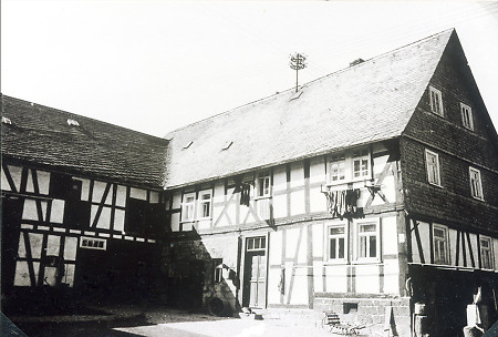 Bauernhaus in Oberdieten, um 1954