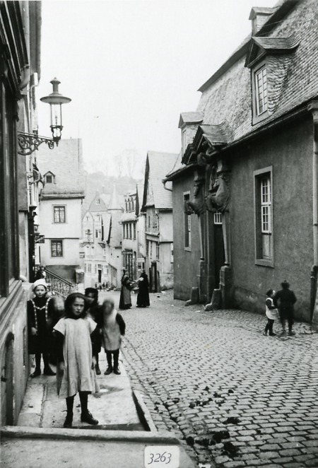 Straßenszene in Weilburg, 1910er Jahre