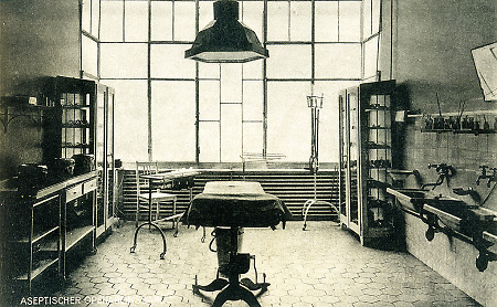 Operationssaal im Städtischen Krankenhaus Dillenburg, um 1925
