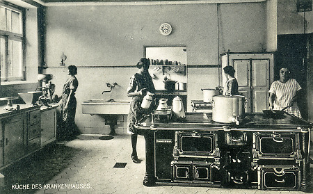 Küche im Städtischen Krankenhaus Dillenburg, um 1925