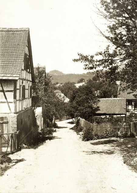 Dorfstraße in Krumbach im Odenwald, 1908