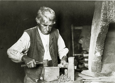 Ein Nagelschmied aus Hammelbach, 1907/1908