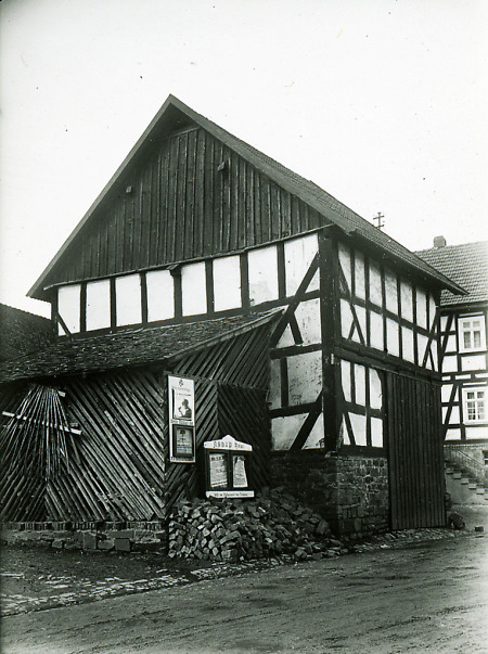 Das Spritzenhaus in Haine, um 1935