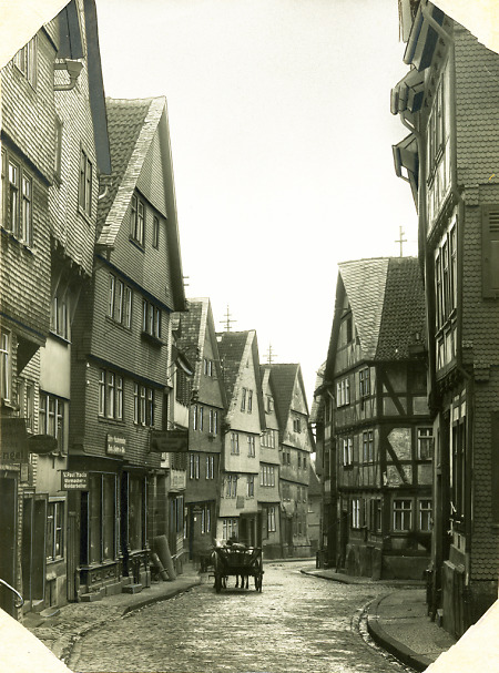 Die Hersfelder Straße in Alsfeld, um 1910
