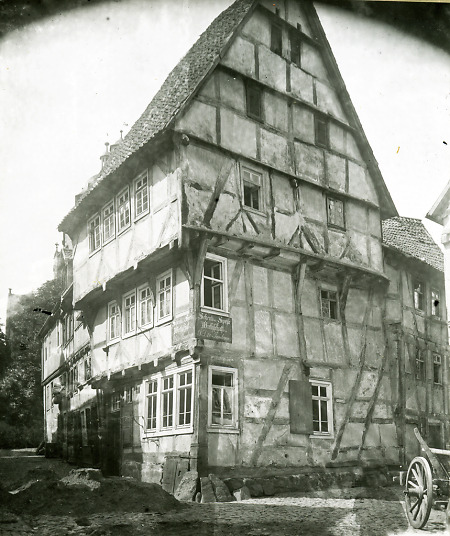 Fachwerkhaus Amthof 8 in Alsfeld, um 1880