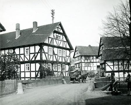 Häuser in Obergrenzebach, 1920-1929