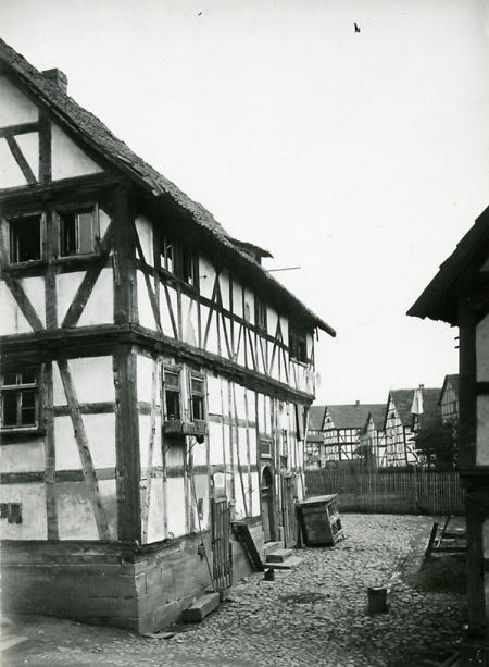 Häuser in Obergrenzebach, 1950