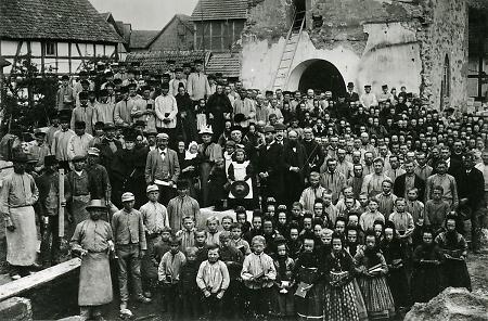 Details Grundsteinlegung des neuen Kirchenschiffs in Speckswinkel, 2. Juli 1896