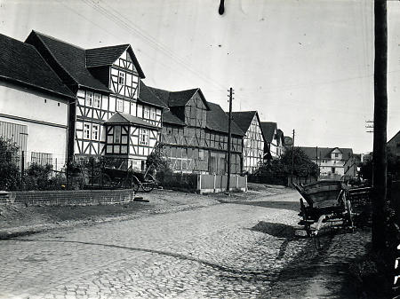 Dorfstraße in Dörnhagen (Kreis Kassel), 1938
