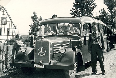 Frauen des Reichsarbeitsdienstes in Allmendfeld bei einem Ausflug, 1939