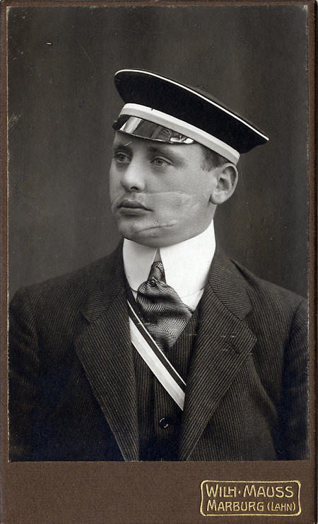 Chemiestudent in Marburg in Verbindungsfarben, vor 1914