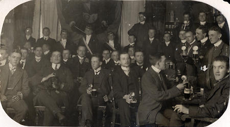Kommers auf dem Marburger Nibelungenhaus, nach 1918