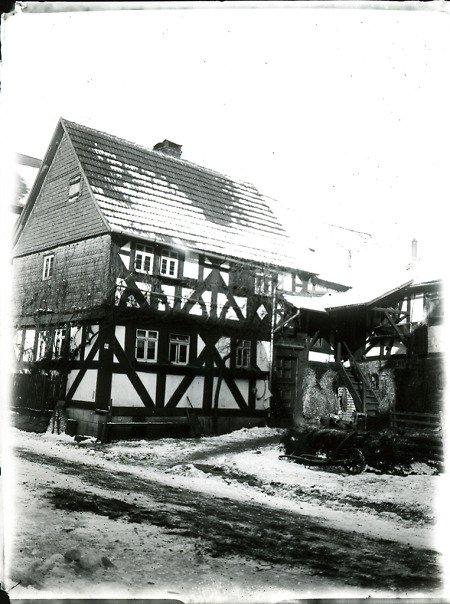 Hof in Weidenhausen, Krs. Biedenkopf, um 1910